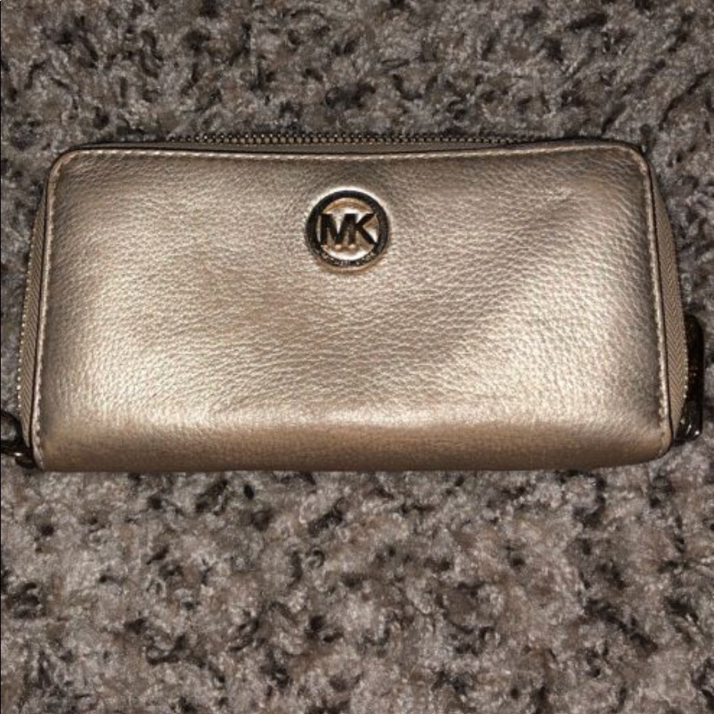 MK wallet